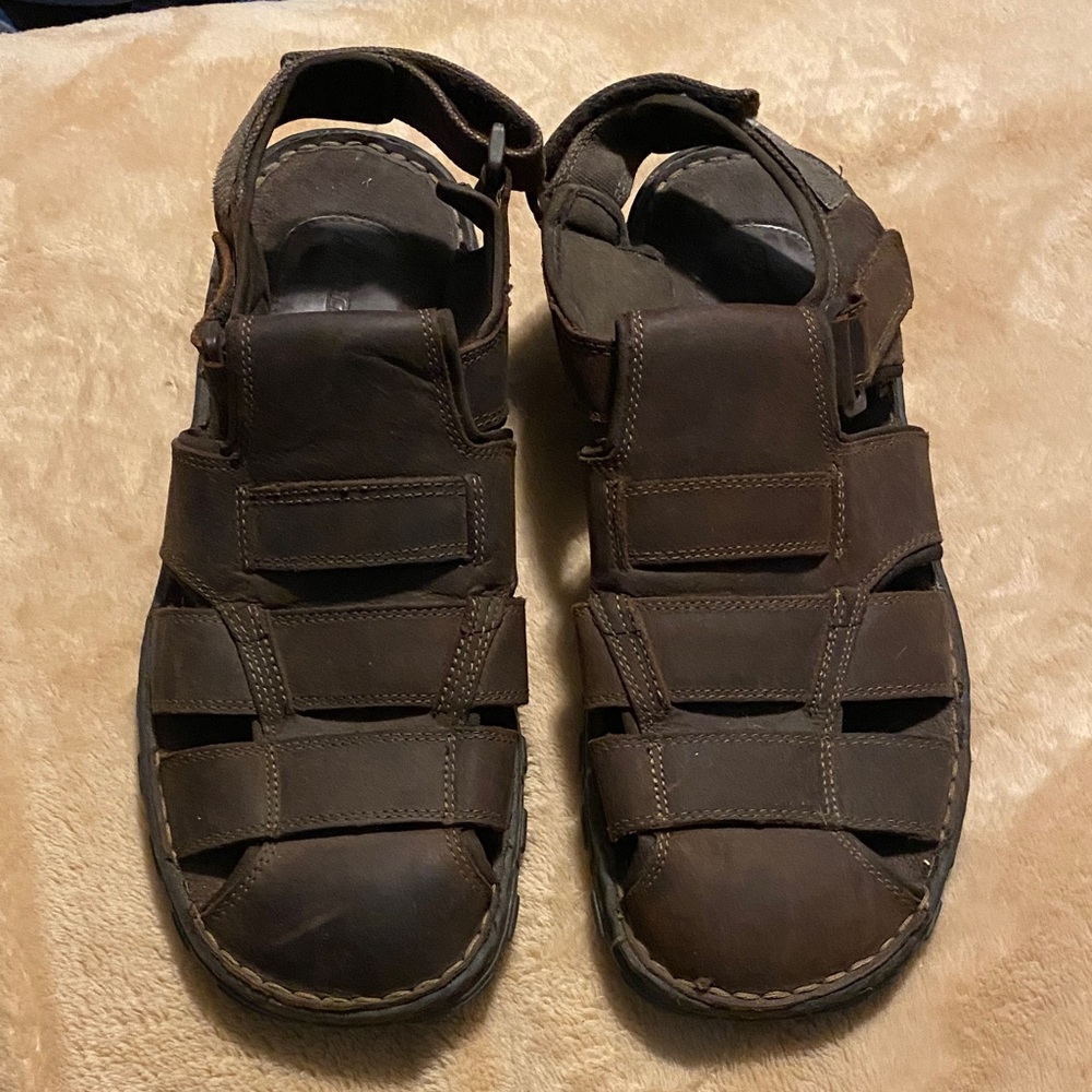 Skechers Men’s Fisherman Sandals Sz 12